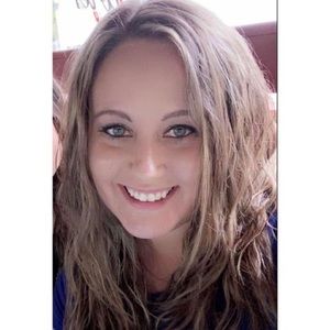 Meet your Posher, Briana